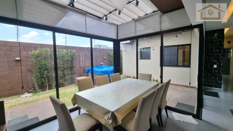 Imagem Casa com 5 Quartos à Venda, 125 m² em Cotia Imagem Casa com 5 Quartos à Venda, 125 m² em Cotia