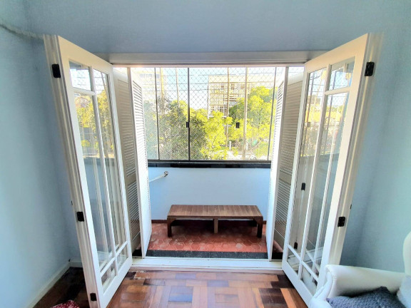 Imagem Apartamento com 3 Quartos à Venda, 87 m² em Bom Fim - Porto Alegre Imagem Apartamento com 3 Quartos à Venda, 87 m² em Bom Fim - Porto Alegre