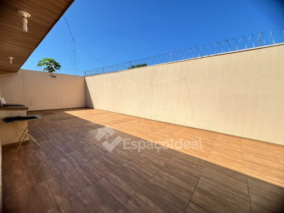 Imagem Casa com 4 Quartos à Venda, 350 m² em Conjunto Habitacional Presidente Eurico Gaspar Dutra - Bauru Imagem Casa com 4 Quartos à Venda, 350 m² em Conjunto Habitacional Presidente Eurico Gaspar Dutra - Bauru