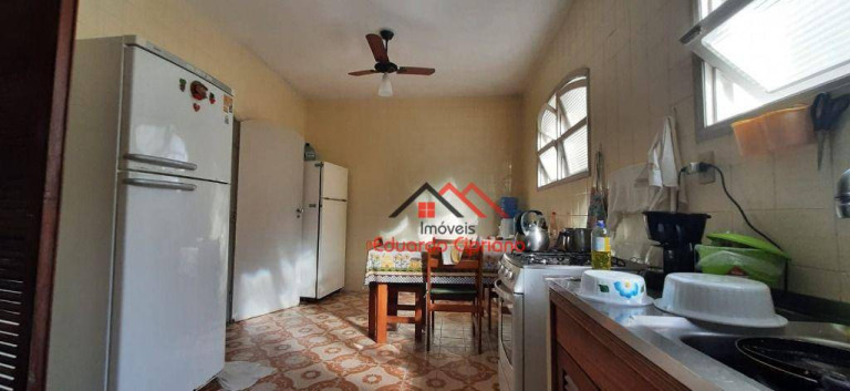 Imagem Casa com 3 Quartos à Venda, 180 m² em Massaguaçu - Caraguatatuba