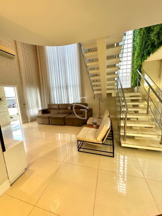 Imagem Casa com 3 Quartos à Venda, em América - Joinville Imagem Casa com 3 Quartos à Venda, em América - Joinville