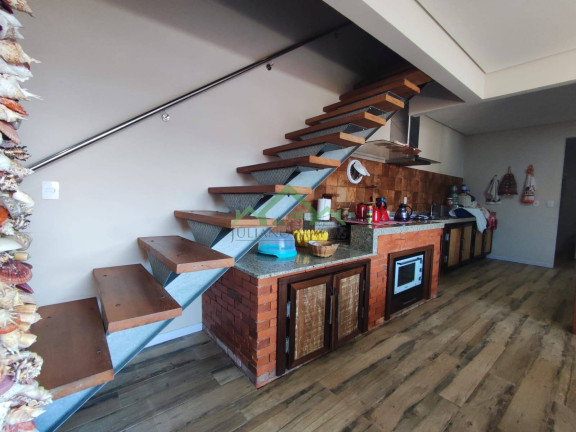 Imagem Casa com 4 Quartos à Venda, 144 m² em Centro - Balneário Barra Do Sul