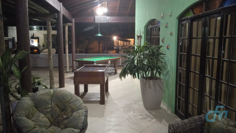 Imagem Casa de Condomínio com 3 Quartos à Venda, 280 m² em Centro - Bertioga