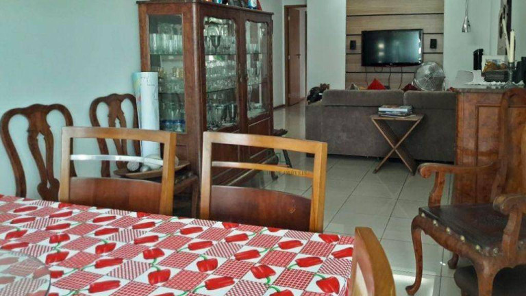 Imagem Apartamento com 4 Quartos à Venda, 180 m² em Icaraí - Niterói Imagem Apartamento com 4 Quartos à Venda, 180 m² em Icaraí - Niterói