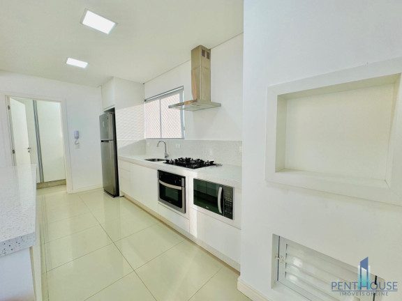 Imagem Apartamento com 3 Quartos à Venda, 115 m² em Centro - Balneário Camboriú Imagem Apartamento com 3 Quartos à Venda, 115 m² em Centro - Balneário Camboriú