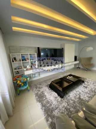 Imagem Imóvel com 6 Quartos à Venda ou Locação, 420 m² em Vargem Grande - Rio De Janeiro Imagem Imóvel com 6 Quartos à Venda ou Locação, 420 m² em Vargem Grande - Rio De Janeiro