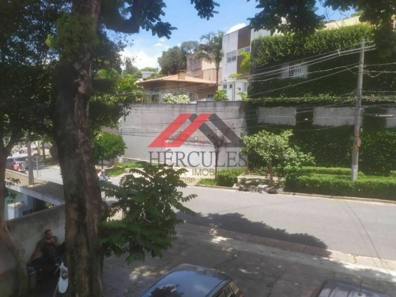 Imagem Sobrado com 12 Quartos para Alugar, 280 m² em Pacaembu - São Paulo