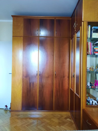 Imagem Imóvel com 2 Quartos à Venda, em Moinhos De Vento - Porto Alegre Imagem Imóvel com 2 Quartos à Venda, em Moinhos De Vento - Porto Alegre