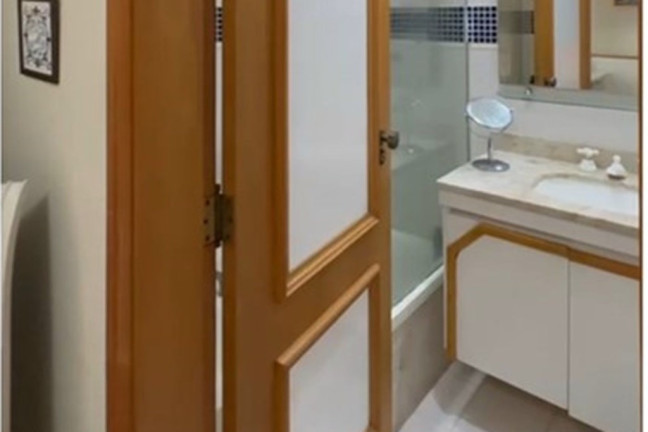 Imagem Imóvel com 3 Quartos à Venda, 240 m² em Campo Belo - São Paulo Imagem Imóvel com 3 Quartos à Venda, 240 m² em Campo Belo - São Paulo