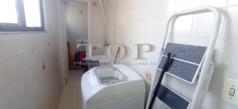 Imagem Apartamento com 2 Quartos à Venda, 75 m² em Tombo - Guarujá