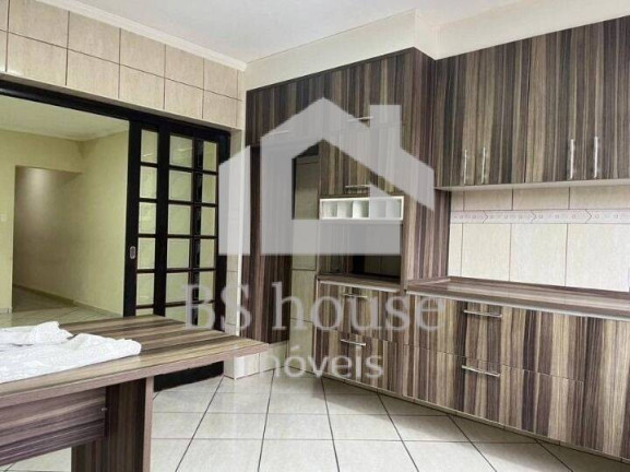 Imagem Sobrado com 4 Quartos à Venda, 260 m² em Vila Pires - Santo André