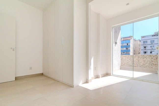 Imagem Apartamento com 3 Quartos à Venda, 135 m² em Copacabana - Rio De Janeiro