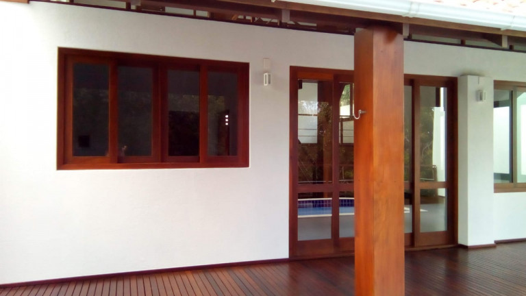 Imagem Casa com 4 Quartos à Venda, 425 m² em Portão - Lauro De Freitas Imagem Casa com 4 Quartos à Venda, 425 m² em Portão - Lauro De Freitas