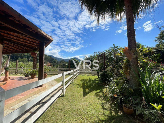 Imagem Casa com 5 Quartos à Venda, 220 m² em Golfe - Teresópolis Imagem Casa com 5 Quartos à Venda, 220 m² em Golfe - Teresópolis
