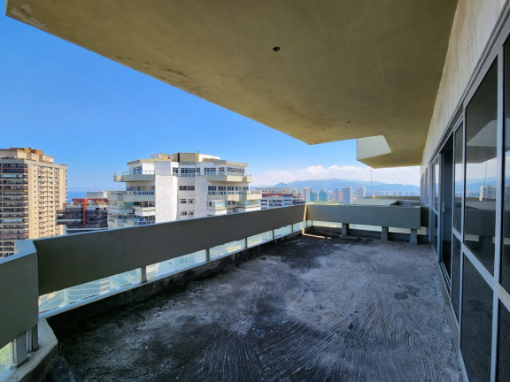 Imagem Imóvel com 5 Quartos à Venda, 1.202 m² em Barra Da Tijuca - Rio De Janeiro Imagem Imóvel com 5 Quartos à Venda, 1.202 m² em Barra Da Tijuca - Rio De Janeiro