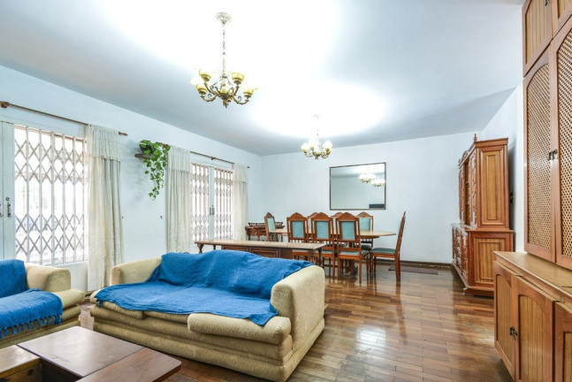 Casa com 4 Quartos à Venda, 242 m² em Moema - São Paulo