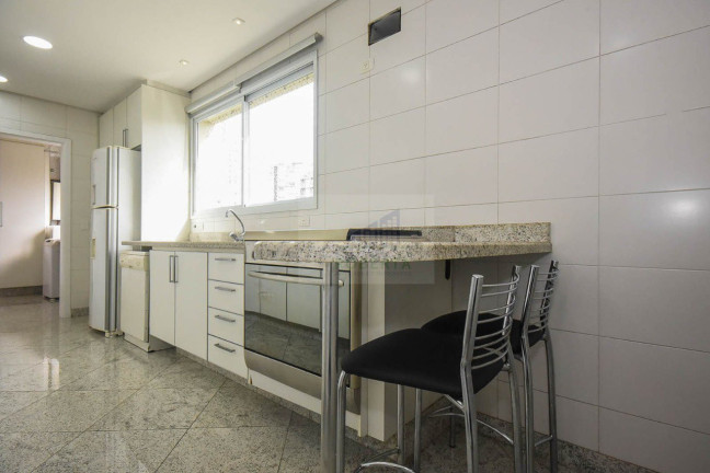 Imagem Apartamento com 3 Quartos à Venda, 193 m² em Vila Suzana - São Paulo Imagem Apartamento com 3 Quartos à Venda, 193 m² em Vila Suzana - São Paulo
