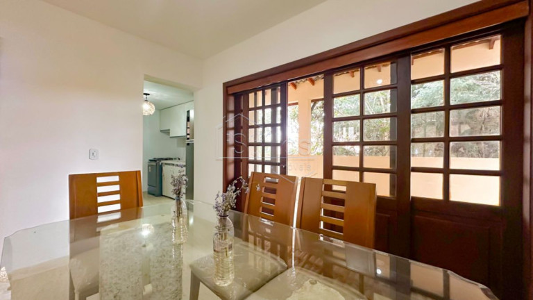 Imagem Casa de Condomínio com 5 Quartos à Venda, 176 m² em Vila Izabel - Campos Do Jordão Imagem Casa de Condomínio com 5 Quartos à Venda, 176 m² em Vila Izabel - Campos Do Jordão