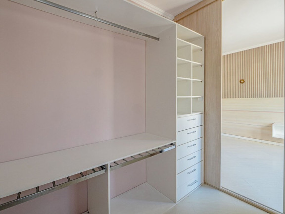 Imagem Casa com 3 Quartos à Venda, em Sarandi - Porto Alegre Imagem Casa com 3 Quartos à Venda, em Sarandi - Porto Alegre