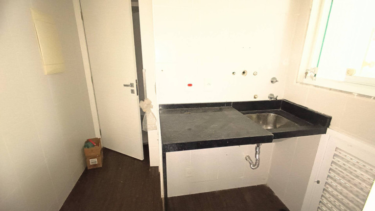 Imagem Apartamento com 3 Quartos à Venda, 115 m² em Pitangueiras - Guarujá