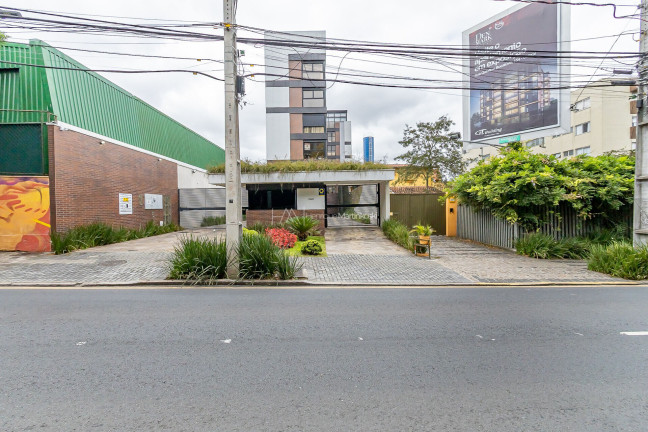 Imagem Apartamento com 3 Quartos à Venda, 259 m² em Cabral - Curitiba