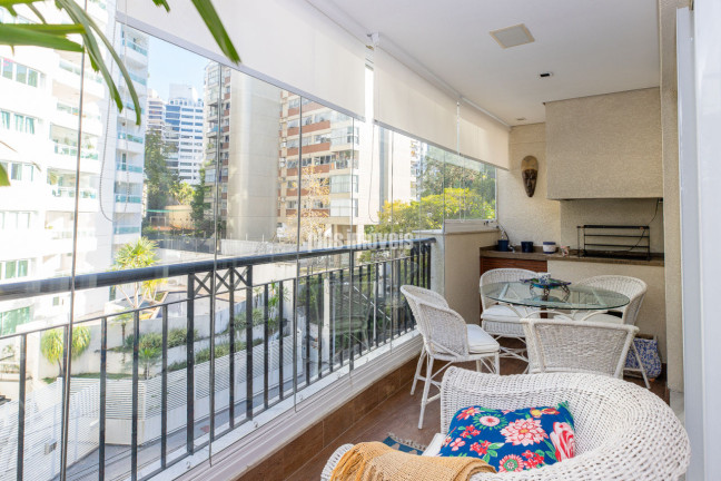 Imagem Apartamento com 2 Quartos à Venda, 129 m² em Real Parque - São Paulo Imagem Apartamento com 2 Quartos à Venda, 129 m² em Real Parque - São Paulo