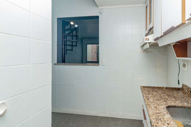 Imagem Imóvel com 2 Quartos à Venda, em Cidade Baixa - Porto Alegre Imagem Imóvel com 2 Quartos à Venda, em Cidade Baixa - Porto Alegre
