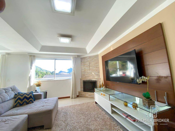 Imagem Casa com 4 Quartos à Venda, 202 m² em Tijuca - Teresópolis Imagem Casa com 4 Quartos à Venda, 202 m² em Tijuca - Teresópolis