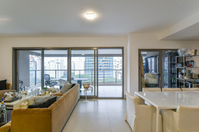Imagem Apartamento com 3 Quartos à Venda, 186 m² em Campo Belo - São Paulo