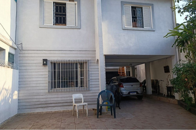 Casa com 3 Quartos à Venda, 190 m² em Vila Castelo - São Paulo
