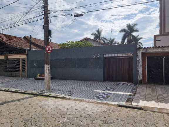 Imagem Casa com 3 Quartos para Alugar, 162 m² em Guilhermina - Praia Grande Imagem Casa com 3 Quartos para Alugar, 162 m² em Guilhermina - Praia Grande