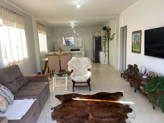 Imagem Casa com 2 Quartos à Venda, 141 m² em Japão - Araruama Imagem Casa com 2 Quartos à Venda, 141 m² em Japão - Araruama
