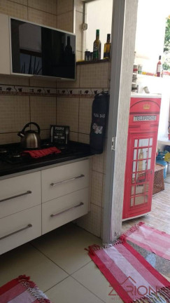 Imagem Casa com 3 Quartos à Venda, 160 m² em Santana - Pindamonhangaba