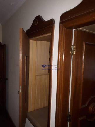 Imagem Casa com 6 Quartos à Venda, 600 m² em Vila Rosália - Guarulhos Imagem Casa com 6 Quartos à Venda, 600 m² em Vila Rosália - Guarulhos