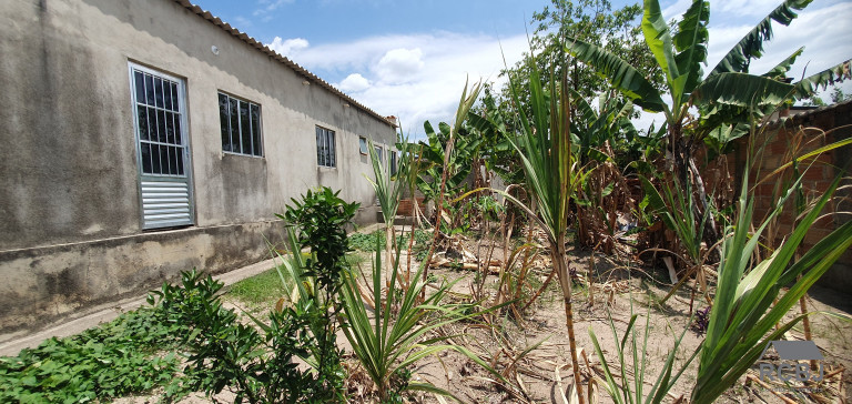Imagem Casa com 4 Quartos à Venda, em Novo Retiro - Esmeraldas Imagem Casa com 4 Quartos à Venda, em Novo Retiro - Esmeraldas