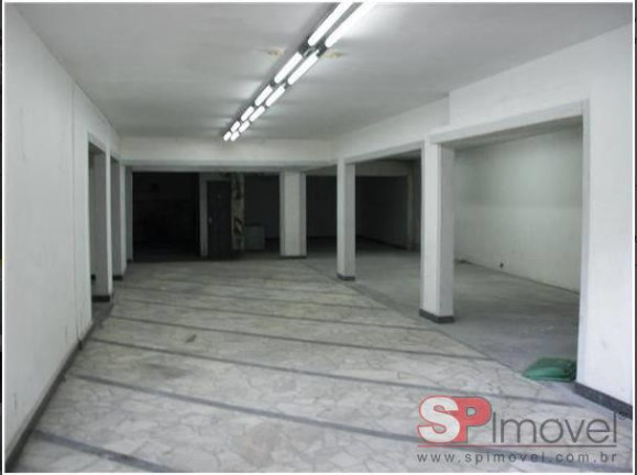 Imagem Casa com 1 Quarto à Venda, 500 m² em Sumaré - São Paulo Imagem Casa com 1 Quarto à Venda, 500 m² em Sumaré - São Paulo
