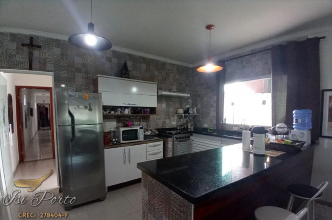 Imagem Casa com 3 Quartos à Venda, 680 m² em 34 - Peruíbe 