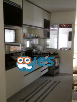 Imagem Casa com 4 Quartos à Venda, 250 m² em Arembepe (abrantes) - Camaçari Imagem Casa com 4 Quartos à Venda, 250 m² em Arembepe (abrantes) - Camaçari
