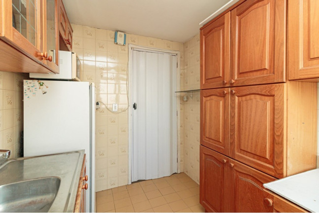 Imagem Imóvel com 1 Quarto à Venda, 39 m² em Passo Da Areia - Porto Alegre Imagem Imóvel com 1 Quarto à Venda, 39 m² em Passo Da Areia - Porto Alegre