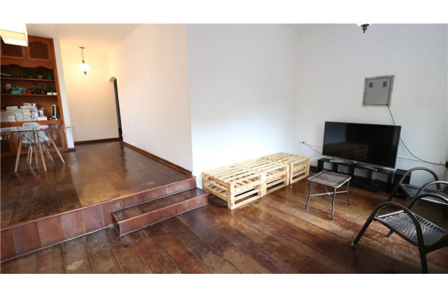 Imagem Casa com 4 Quartos à Venda, em Butantã - São Paulo Imagem Casa com 4 Quartos à Venda, em Butantã - São Paulo