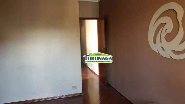 Imagem Sobrado com 3 Quartos à Venda, 250 m² em Jardim Barbosa - Guarulhos Imagem Sobrado com 3 Quartos à Venda, 250 m² em Jardim Barbosa - Guarulhos