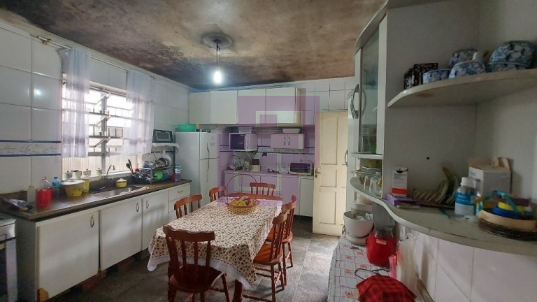 Imagem Casa com 2 Quartos à Venda, 360 m² em Vila Santo Antônio - Guarujá Imagem Casa com 2 Quartos à Venda, 360 m² em Vila Santo Antônio - Guarujá
