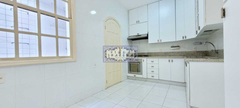 Imagem Imóvel com 2 Quartos à Venda, 102 m² em Copacabana - Rio De Janeiro Imagem Imóvel com 2 Quartos à Venda, 102 m² em Copacabana - Rio De Janeiro