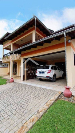 Imagem Sobrado com 4 Quartos à Venda, 300 m² em Bom Retiro - Joinville Imagem Sobrado com 4 Quartos à Venda, 300 m² em Bom Retiro - Joinville