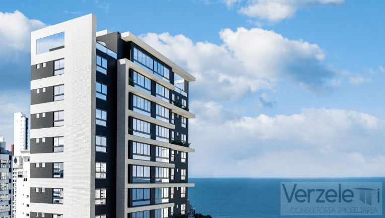 Apartamento com 3 Quartos à Venda, 132 m² em Pioneiros - Balneário Camboriú