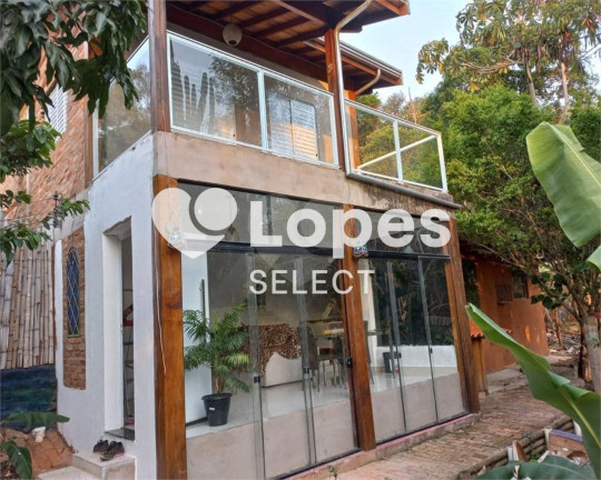 Imagem Imóvel com 4 Quartos à Venda, 270 m² em Parque Valinhos - Valinhos Imagem Imóvel com 4 Quartos à Venda, 270 m² em Parque Valinhos - Valinhos