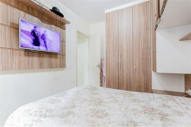 Imagem Imóvel com 3 Quartos à Venda,  em Itaquera - São Paulo