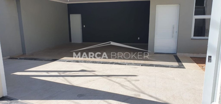 Imagem Casa com 3 Quartos à Venda, 325 m² em Jardim São Luiz - Valinhos