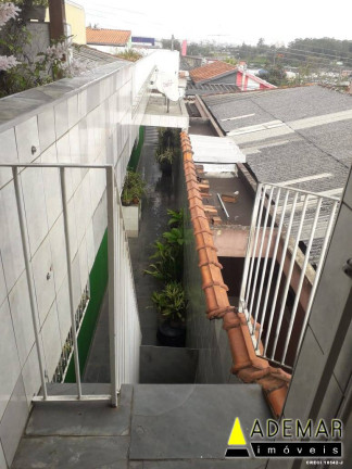 Imagem Casa com 2 Quartos à Venda, 125 m² em Canhema - Diadema Imagem Casa com 2 Quartos à Venda, 125 m² em Canhema - Diadema