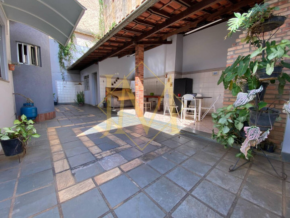 Imagem Casa com 3 Quartos à Venda, 360 m² em Giovanini - Coronel Fabriciano Imagem Casa com 3 Quartos à Venda, 360 m² em Giovanini - Coronel Fabriciano